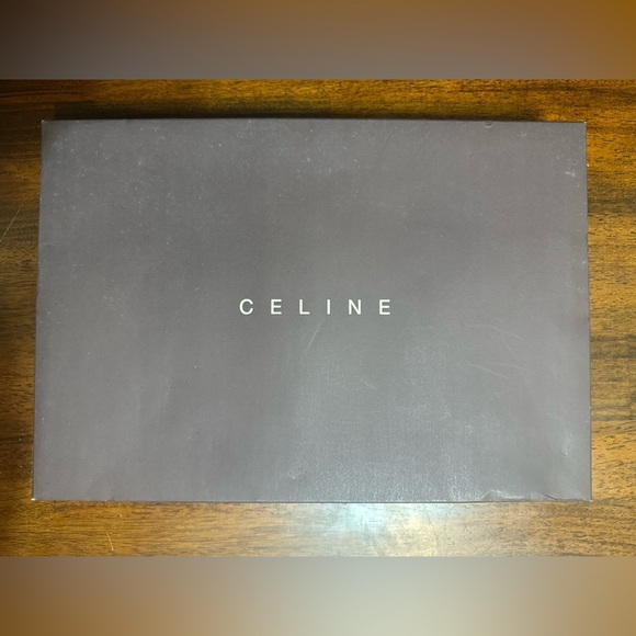 Authentic set of 3 Celine Hand Towels - Picture 6 of 6
